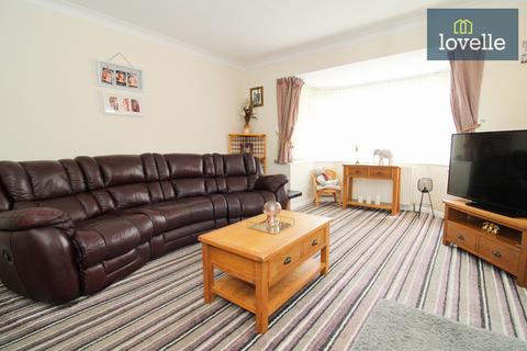 27 Barry Avenue, Grimsby, DN34 5LS