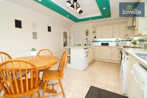 27 Barry Avenue, Grimsby, DN34 5LS
