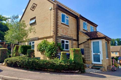 4 bedroom detached house for sale, Raisins Field Close, Ecton Brook, Northampton, NN3 5LA