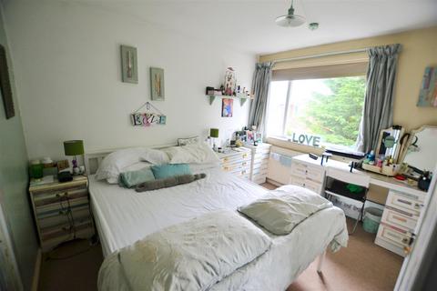 20 Breaks Road, Hatfield, AL10 8TR
