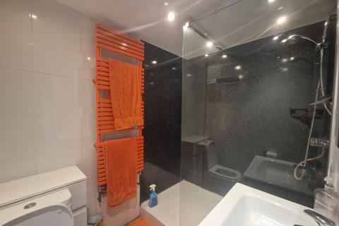1 bedroom flat to rent, The Beach, Deal, CT14