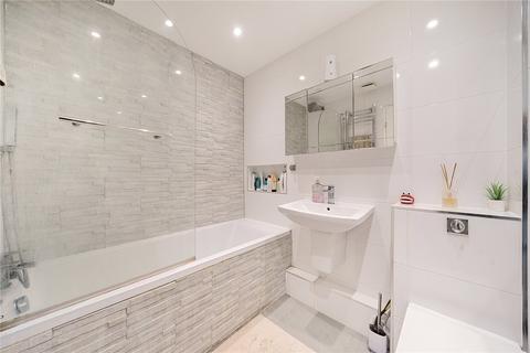 7, Cornwall Court Cornwall Road, Pinner, HA5 4LR