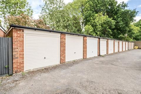 7, Cornwall Court Cornwall Road, Pinner, HA5 4LR