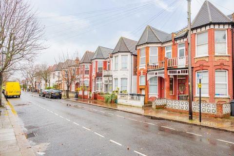 2 bedroom flat for sale, Arcadian Gardens - Flat A, London, London, N22