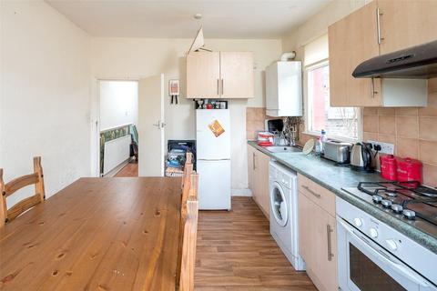 2 bedroom flat for sale, Elmhurst Road, Tottenham, London, N17