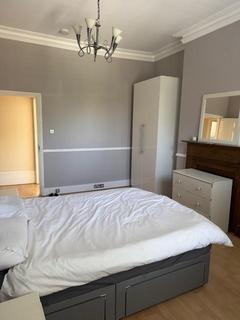 1 bedroom flat to rent, Caledonian Road, Islington, N7