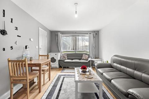 2 bedroom flat for sale, Woodrow Court, Heybourne Road, Tottenham, N17
