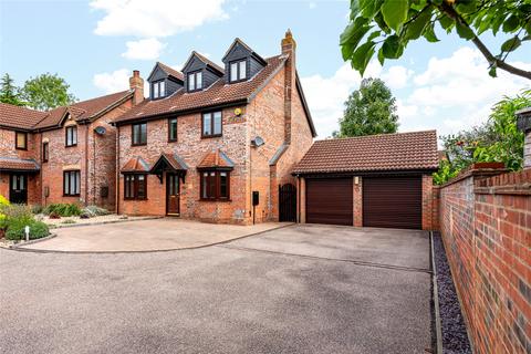 5 bedroom detached house for sale, Alstonefield, Emerson Valley, Milton Keynes, Buckinghamshire, MK4