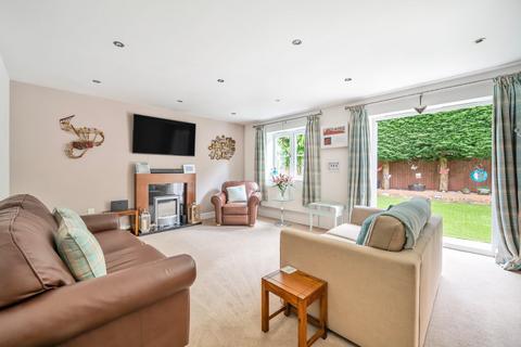 3 bedroom detached house for sale, Bridge Road, Sarisbury Green, Hampshire, SO31