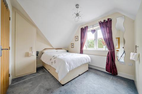 3 bedroom detached house for sale, Bridge Road, Sarisbury Green, Hampshire, SO31