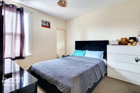 undefined, Portland Road, Gillingham