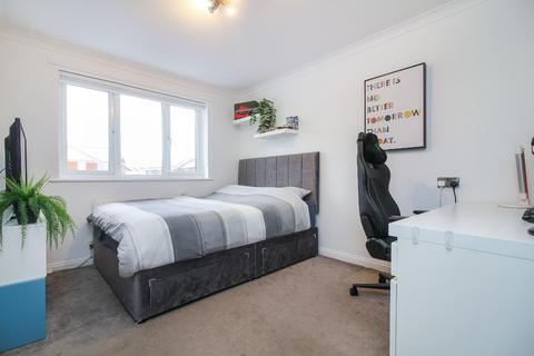 146 Abbots Way, North Shields, NE29 8LY