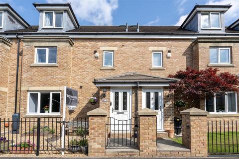17 Dockwray Square, North Shields, NE30 1JZ