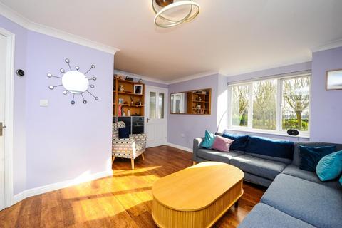 17 Dockwray Square, North Shields, NE30 1JZ