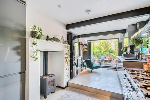 34 Albany Road, Salisbury, SP1 3YH