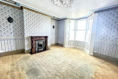 6 bedroom terraced house for sale, Belgrave Terrace, South Shields, Tyne and Wear, NE33 2RX