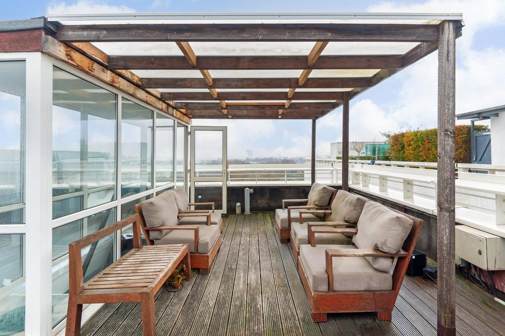 Roof Terrace