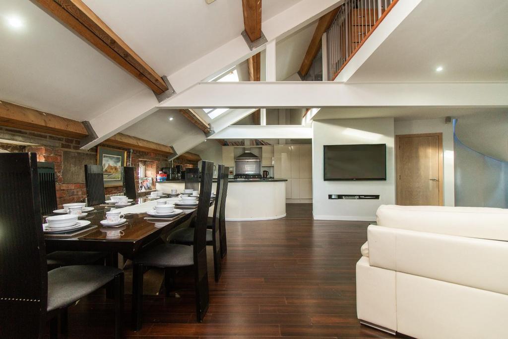 Living Room/Kitchen/Diner