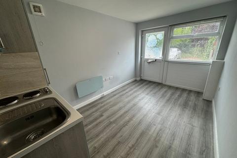 undefined, Feltham Road, Ashford TW15