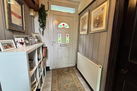 4 bedroom property with land for sale, Pencader SA39