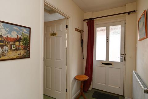 2 bedroom detached bungalow for sale, Framlingham, Suffolk