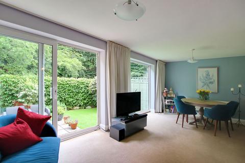 undefined, Regency Walk, Shirley