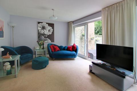 undefined, Regency Walk, Shirley