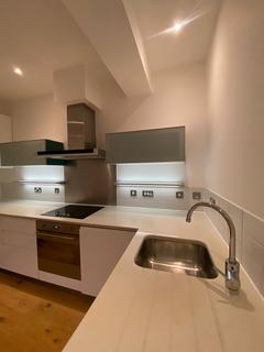 2 bedroom flat to rent, Albion Buildings , Albion Walk N1