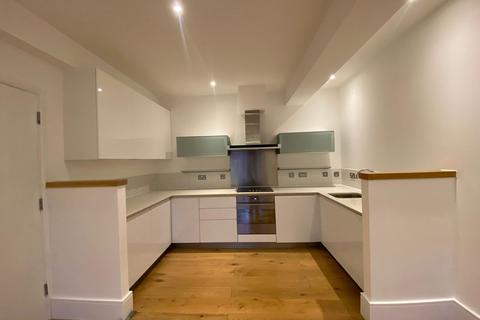 2 bedroom flat to rent, Albion Buildings , Albion Walk N1