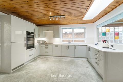 undefined, Widney Manor Road, Solihull, West Midlands, B91