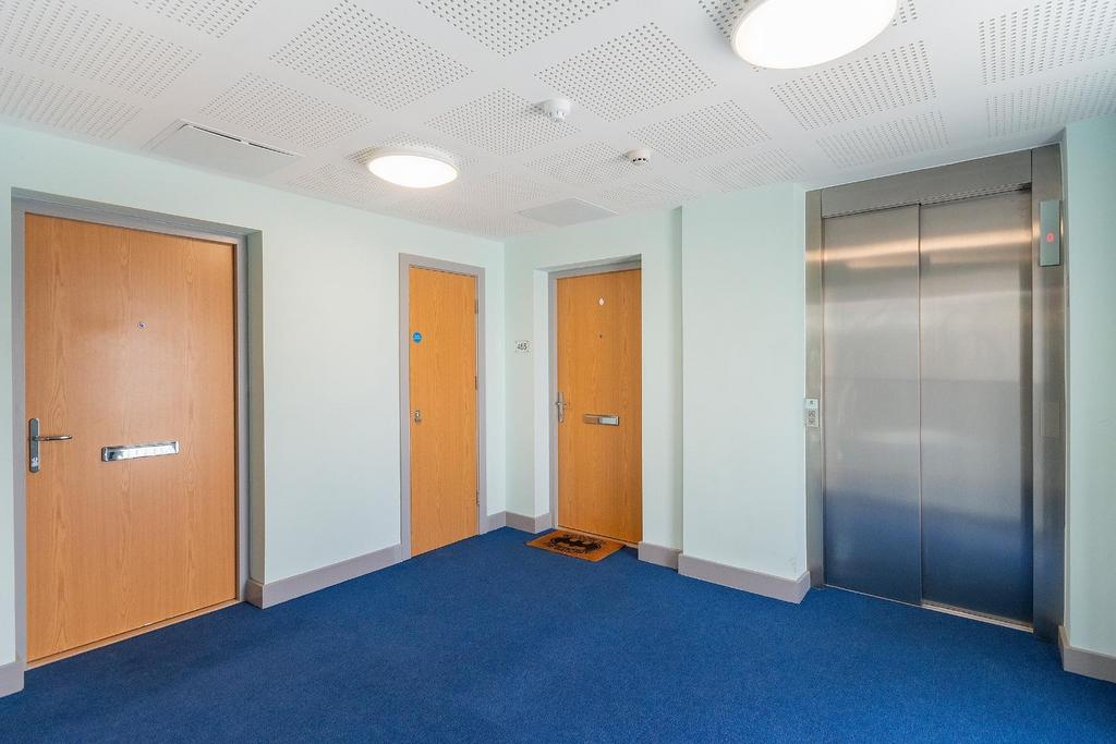 4 P5 W4 AV - Communal Entrance A.jpg