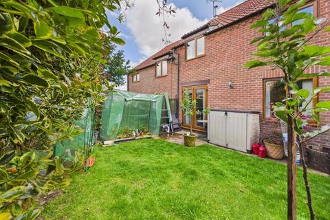2 Bracken Row, Fridaythorpe, Driffield, YO25 9SF