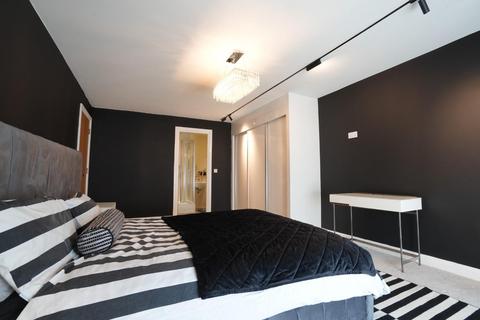 2 bedroom flat for sale, Union Quay, North Shields