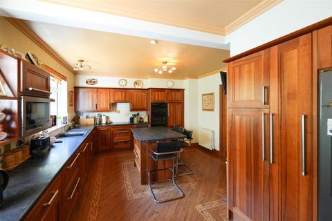 Locheil Bank Barhill Road, Dalbeattie, DG5 4JD