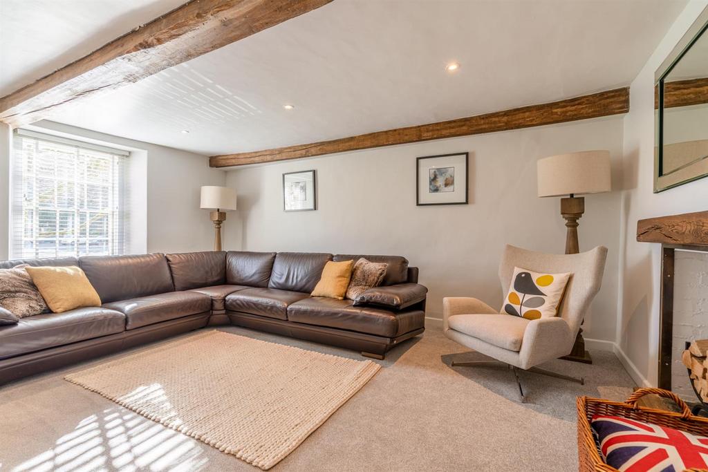 Sitting Room.jpg