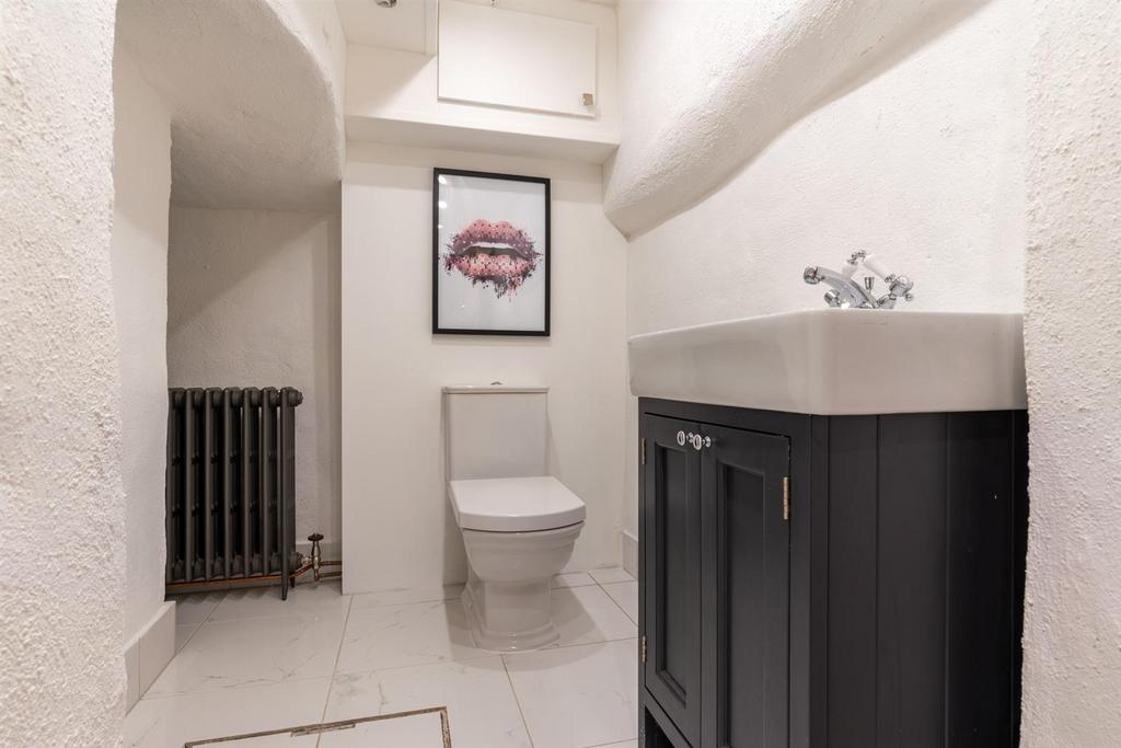 Cloakroom.jpg