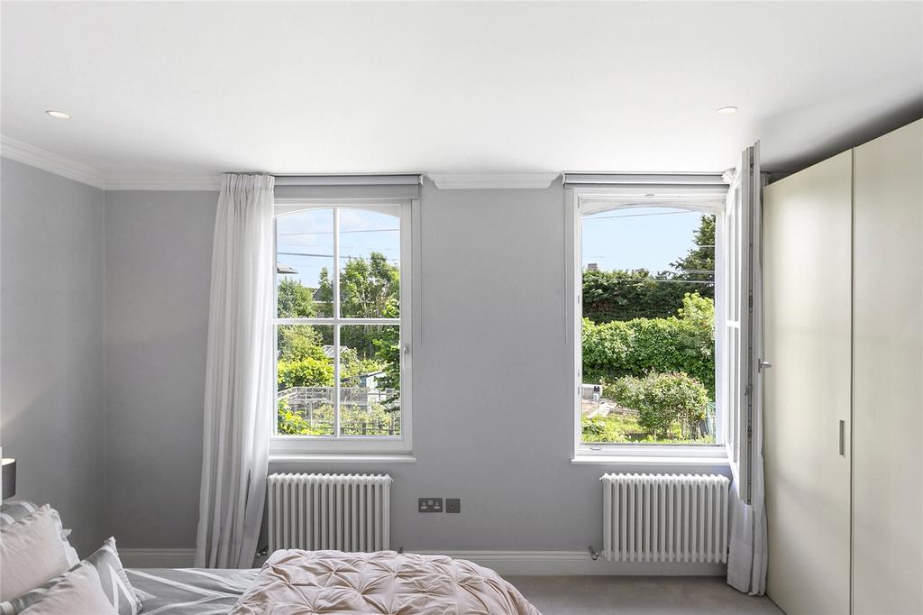 Principal Bedroom