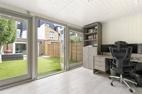 15 Railway Side, London, SW13 0PN