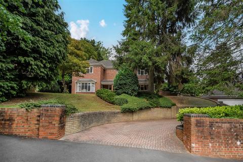 4 bedroom detached house for sale, Oldnall Road, Kidderminster