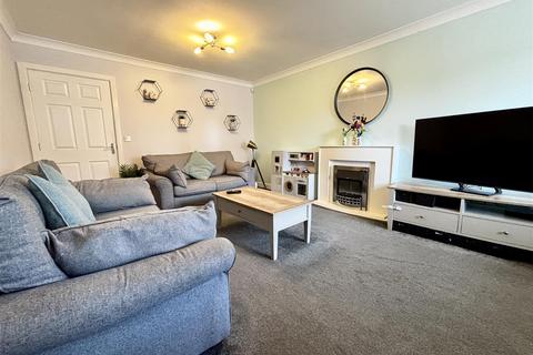 6 Barley Fields Close, Garforth, Leeds, LS25 1DT