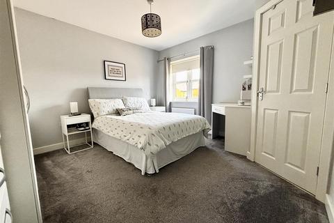 6 Barley Fields Close, Garforth, Leeds, LS25 1DT