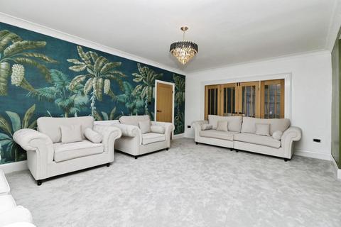 5 bedroom detached house for sale, Washway Road, Sale M33