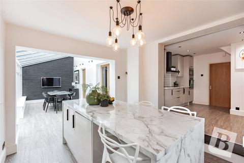 4 bedroom detached house for sale, Selwood Road, Brentwood, Essex, CM14