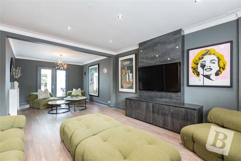 4 bedroom detached house for sale, Selwood Road, Brentwood, Essex, CM14