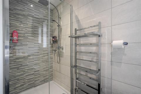 Lea View Lovel Road, Winkfield, Windsor, SL4 2ES