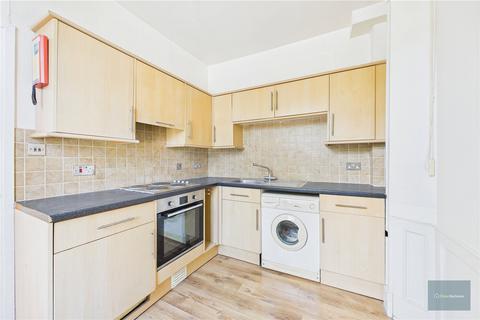 1 bedroom maisonette to rent, Ethendune Court, Trowbridge BA14