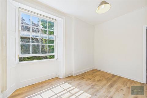 1 bedroom maisonette to rent, Ethendune Court, Trowbridge BA14
