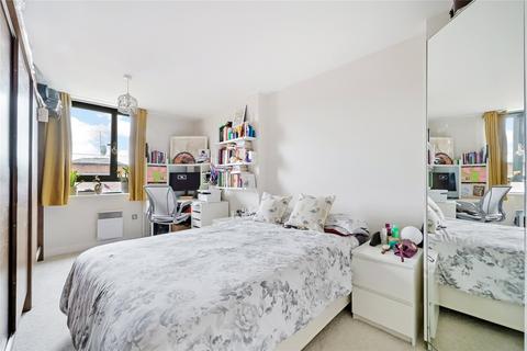 2 bedroom apartment to rent, Wapping Lane, London, E1W