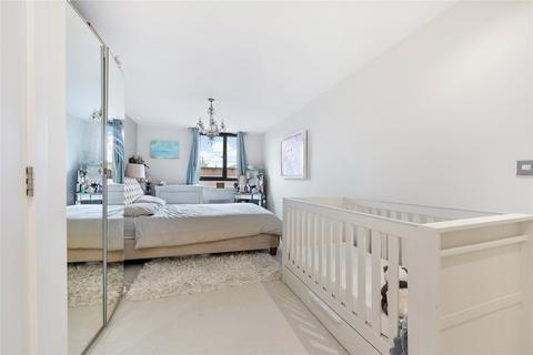 2 bedroom apartment to rent, Wapping Lane, London, E1W