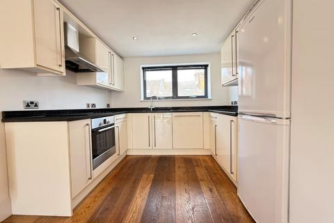 2 bedroom apartment for sale, Colwyn Road, Northampton NN1